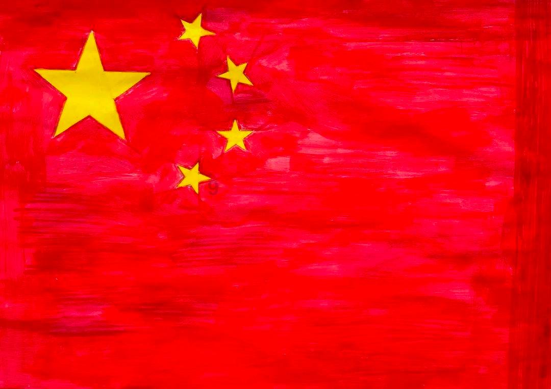 男人在演唱会向女友求婚好吗?
